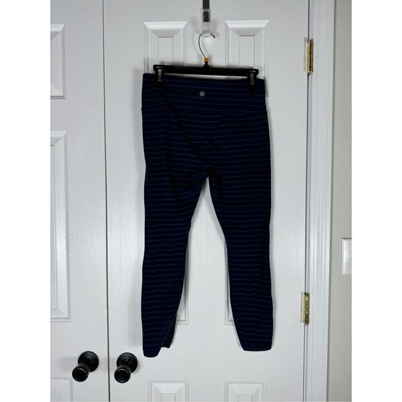 Athleta Womens Leggings Size M - Picture 2 of 4